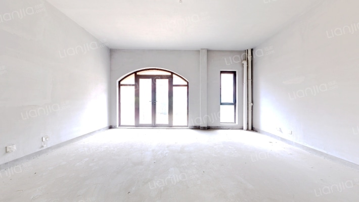 森林湖二期玛瑙屿二手房实景图