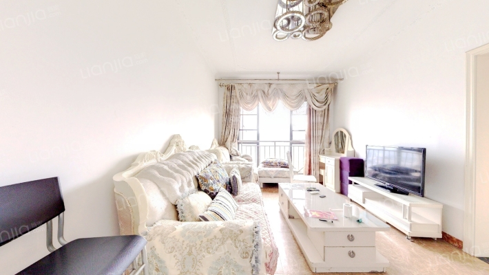 公园1号二手房实景图