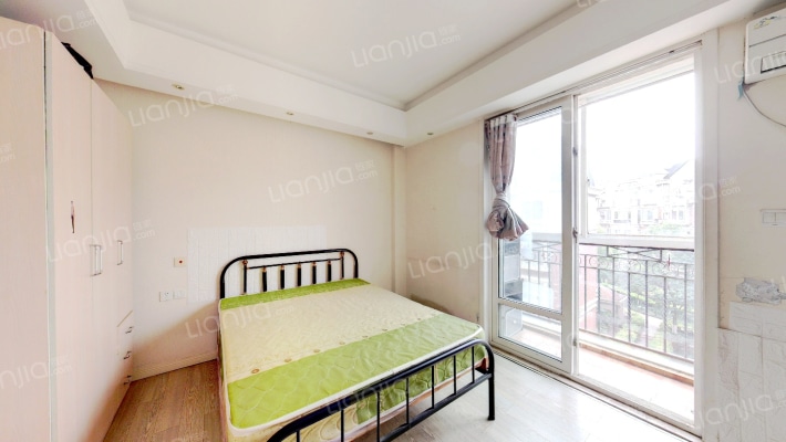 金马郦城西区二手房实景图