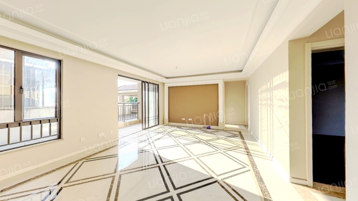 同创滨江二手房实景图