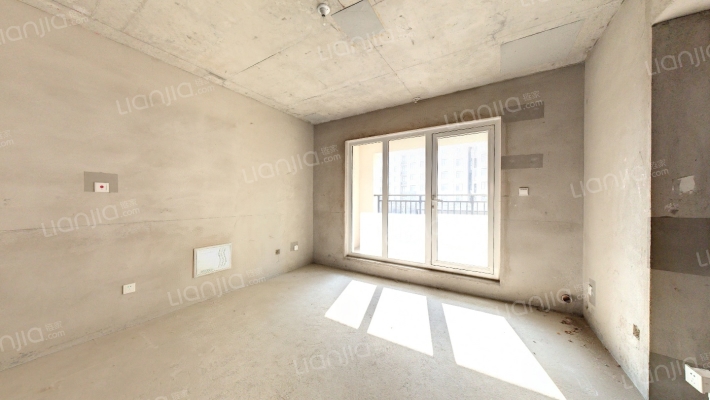 招商马尔贝拉二手房实景图