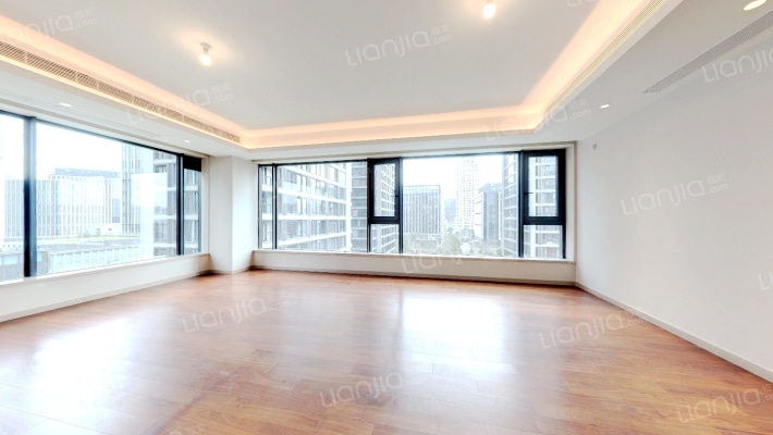 绿地海珀外滩(一期)二手房实景图