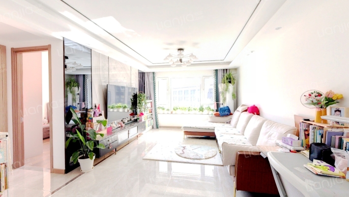 龙湖天璞二手房实景图