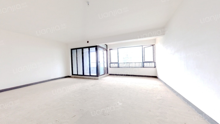 龙湖景粼玖序二组团二手房实景图