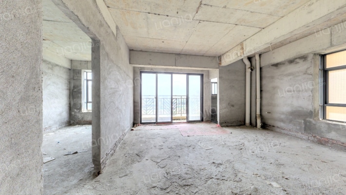 坦神北路二手房实景图