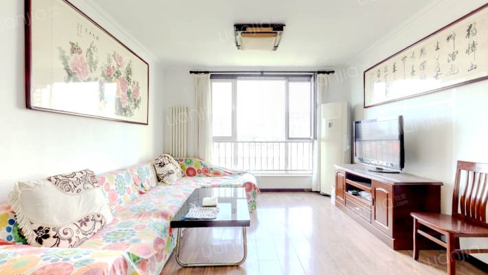 新兴年代二手房实景图