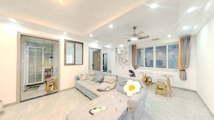 宏声公寓二手房实景图