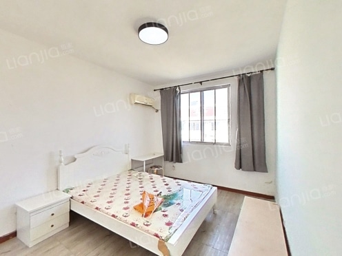 整租·徐家浜二村 4室1厅 南/北