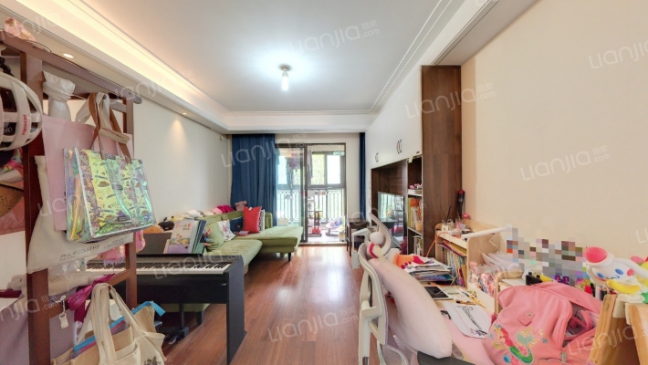 世茂云图二手房实景图