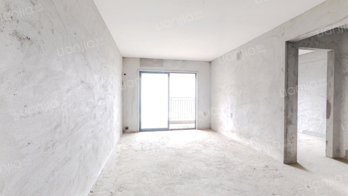 越秀可逸豪苑二手房实景图