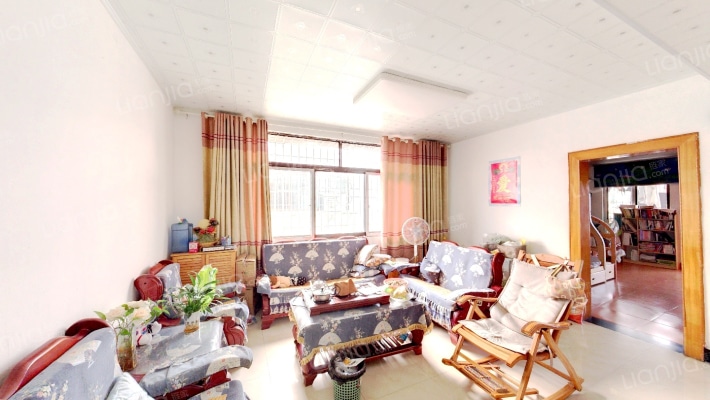 青龙花园二手房实景图