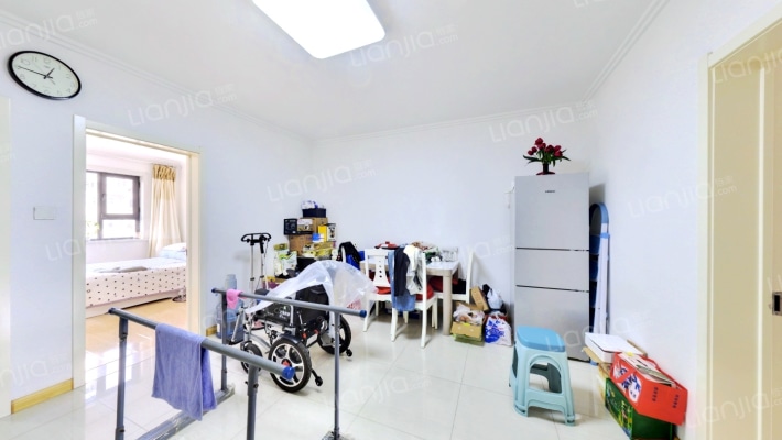 江畔阳光二手房实景图