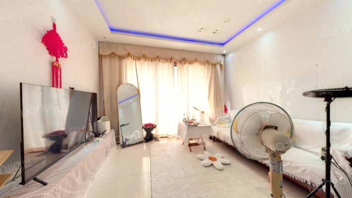 绿韵花都二手房实景图