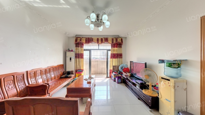 桂畔怡景湾二手房实景图