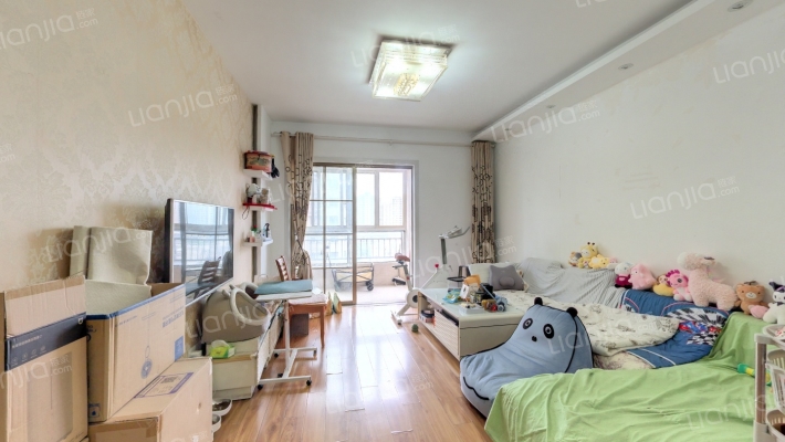 理想城市花园七期二手房实景图