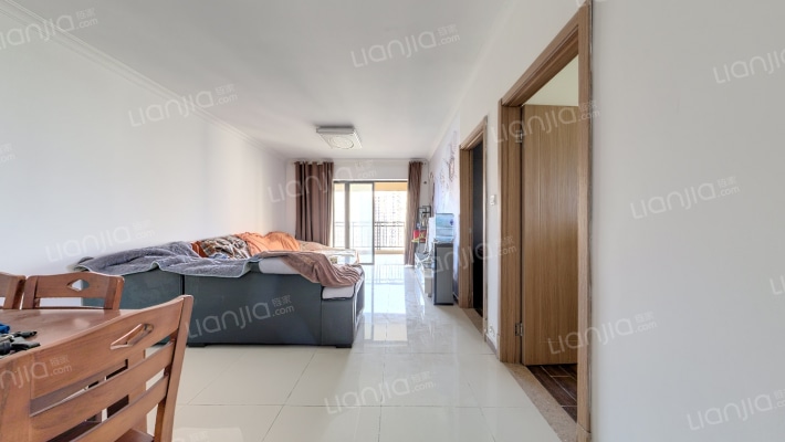 富力湾三期二手房实景图