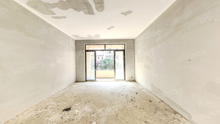 美的国宾府二手房实景图