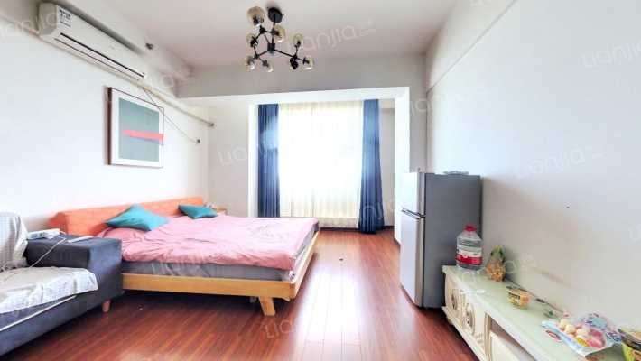 乐梦中心二手房实景图