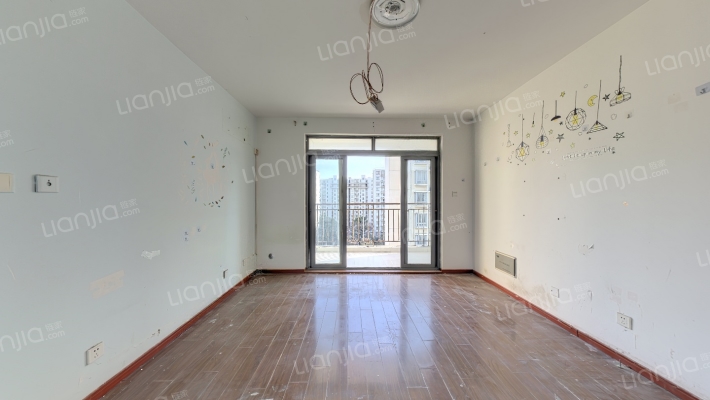 金鹤新城双佳翠庭二手房实景图