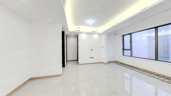 汀香郡春风里南区二手房实景图