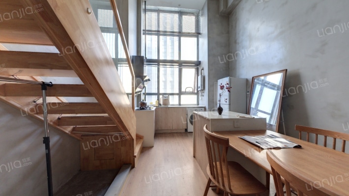 富华博派时代二手房实景图