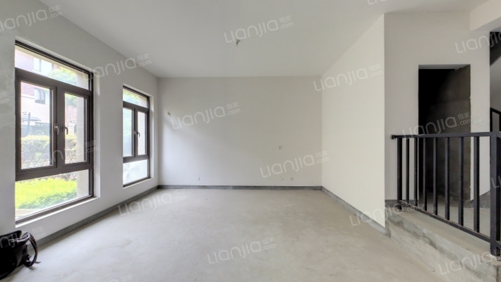 正阳领郡二手房实景图