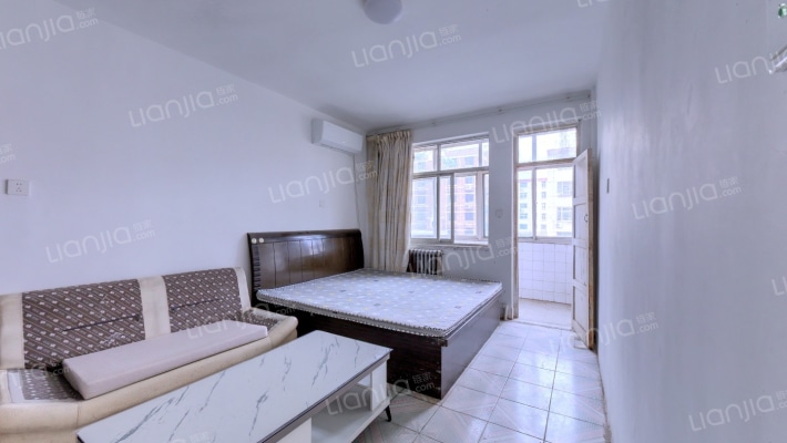 新风楼家属楼二手房实景图