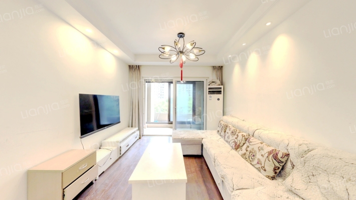 万科城二手房实景图