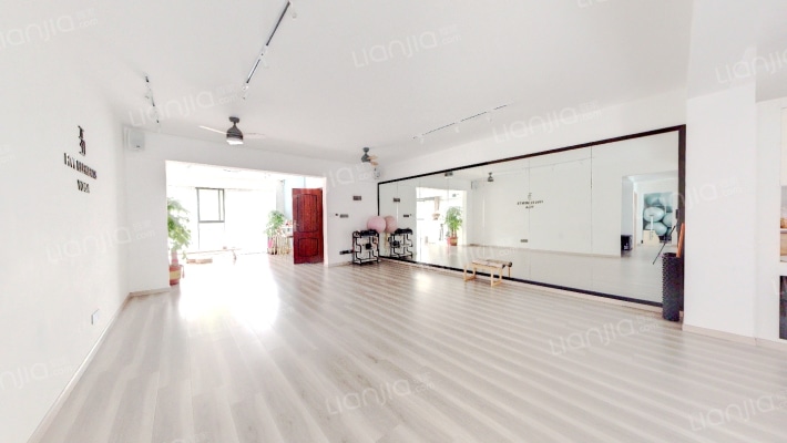 瑞和家园二期二手房实景图