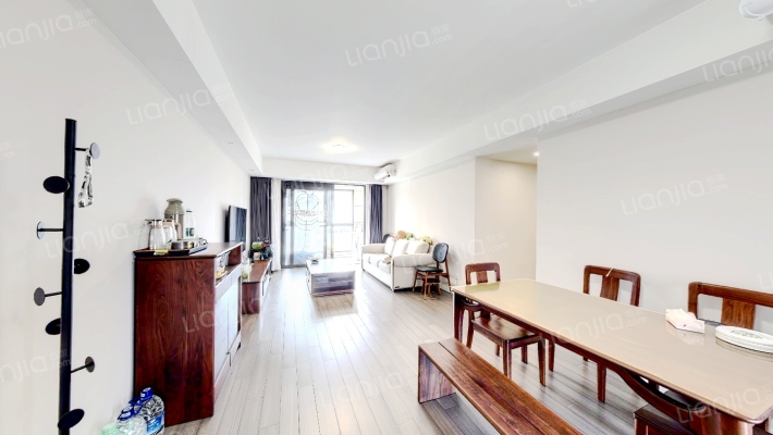 嘉誉山E区二手房实景图