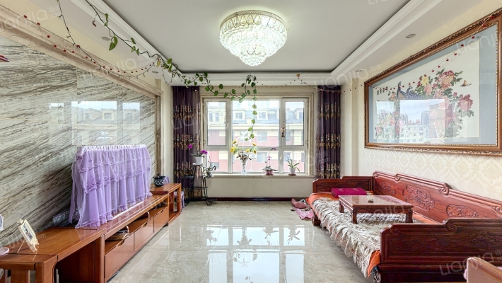 鸿盛世家二手房实景图