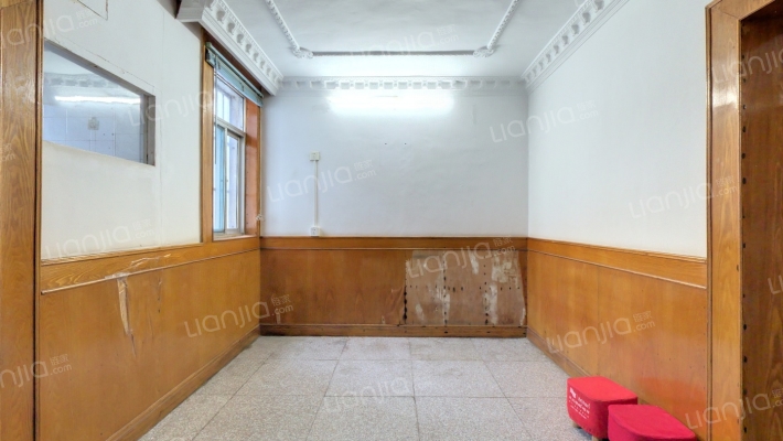 周洼新村二手房实景图