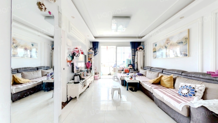 鸿润嘉园二手房实景图