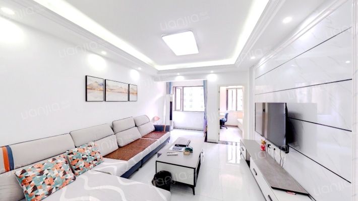 勤诚达境界城二手房实景图