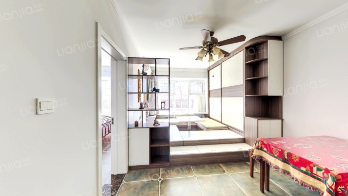 欣然苑二手房实景图