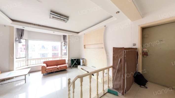 紫华苑二手房实景图