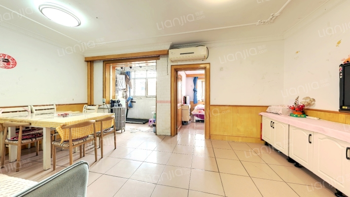 管道局社区二手房实景图