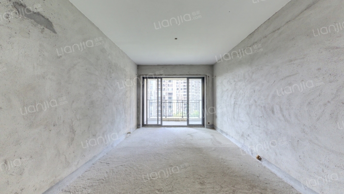 逸泉映翠二手房实景图