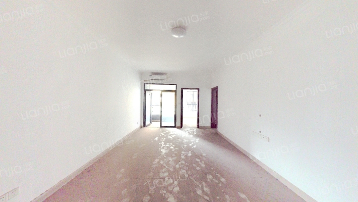 皇冠国际二手房实景图