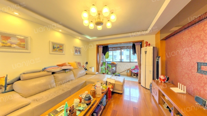 博泰景苑二手房实景图