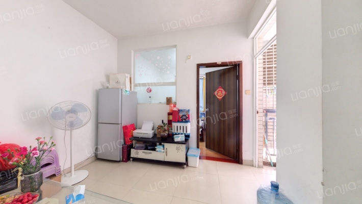 北欧森林二手房实景图