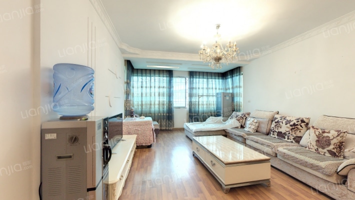 凤凰翠堤二手房实景图