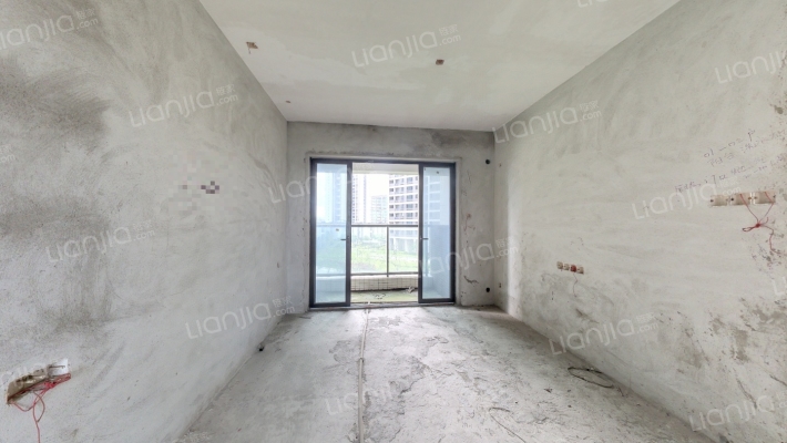 方直彩虹公馆二手房实景图