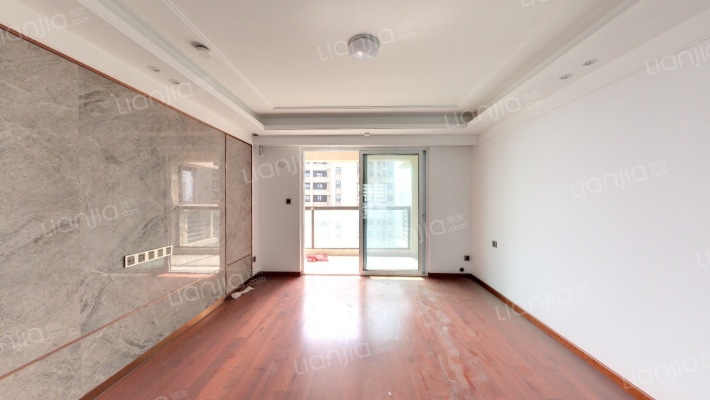 美的城三区二手房实景图