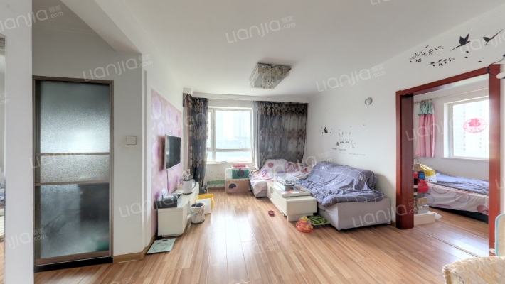 巴黎春天二手房实景图