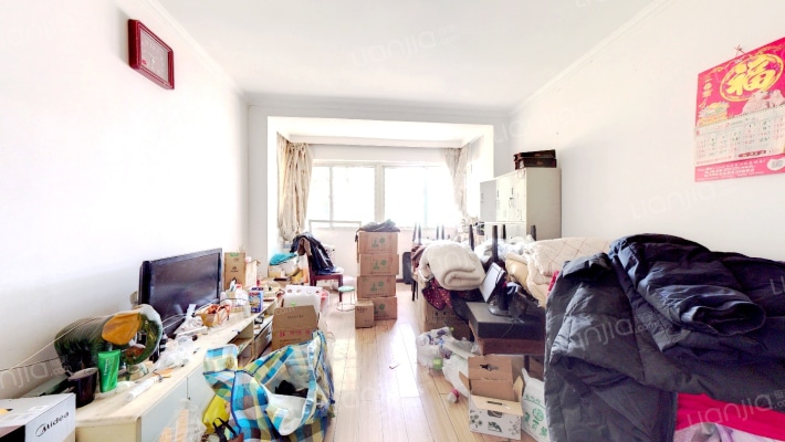 宏伟小区二手房实景图