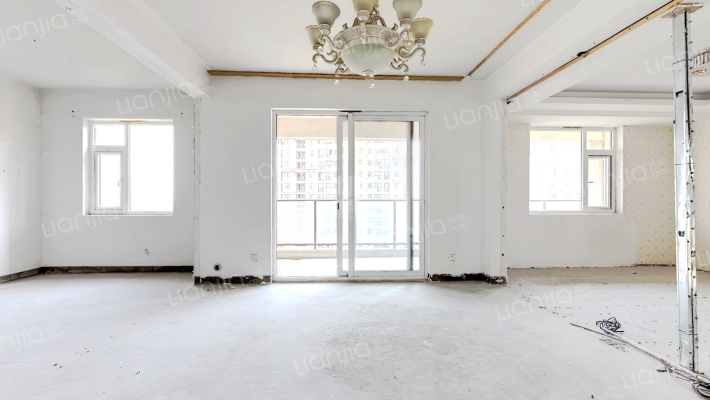 中新御景湾二手房实景图