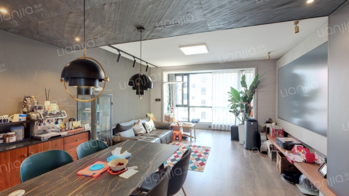 兴政家园二手房实景图