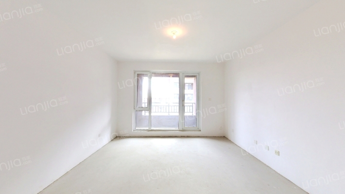 远洋仰山二手房实景图