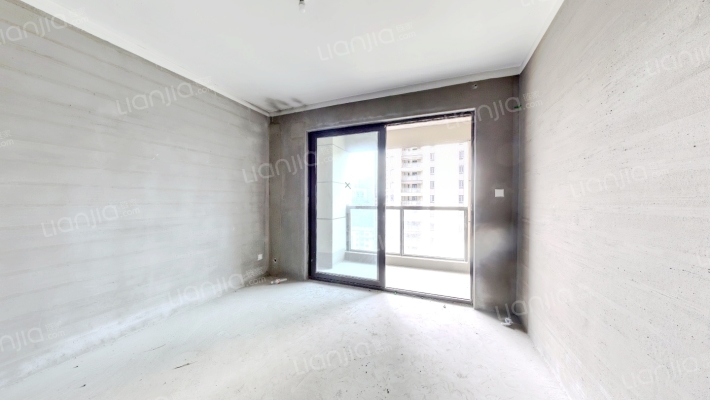 东投悦荣府二手房实景图